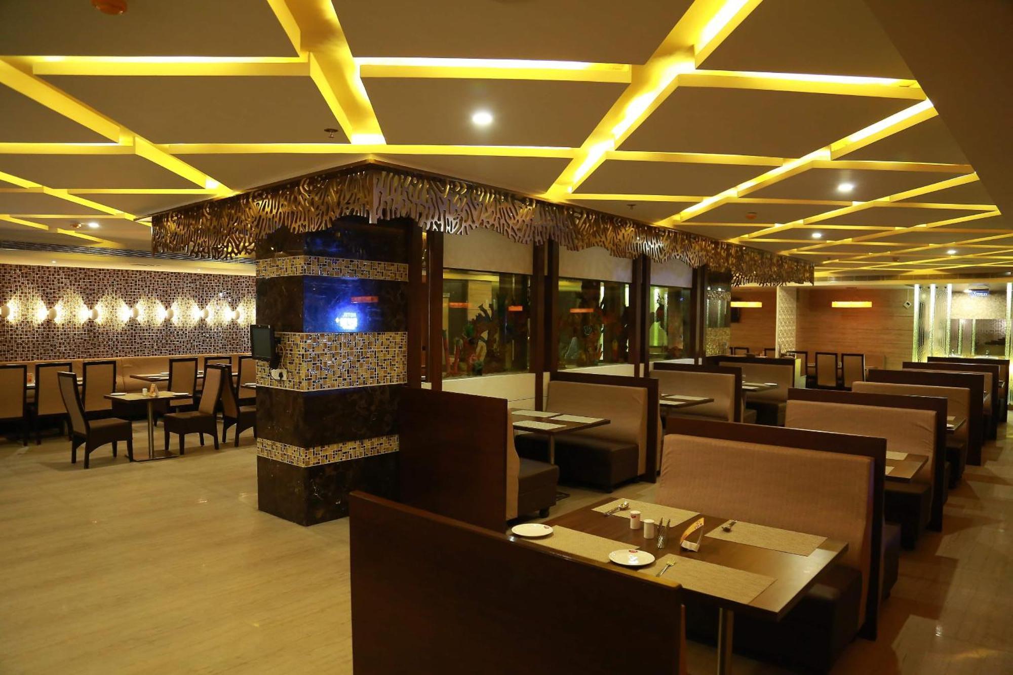 Hotel Svm Grand Medipally 海得拉巴 外观 照片